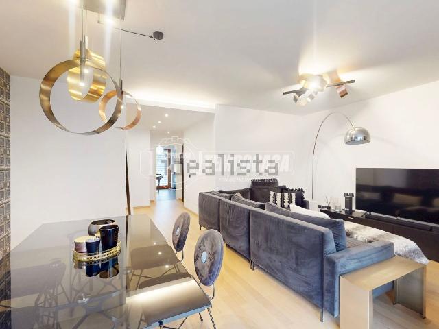 Appartamento in vendita di 121 m² in Corso Dante, 103