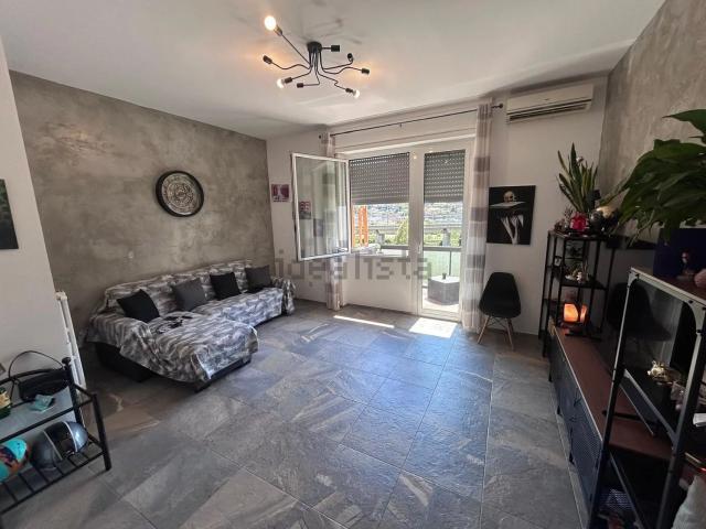 Appartamento in vendita di 121 m² in Corso Limone Piemonte, 126