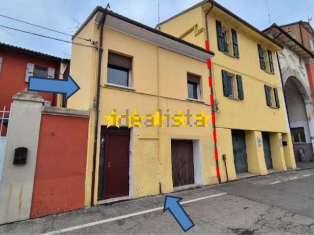Appartamento in vendita di 121 m² in Piazza A. Costa
