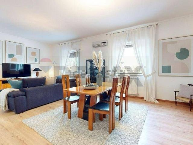 Appartamento in vendita di 121 m² in Piazza Antonino Zanca, 26