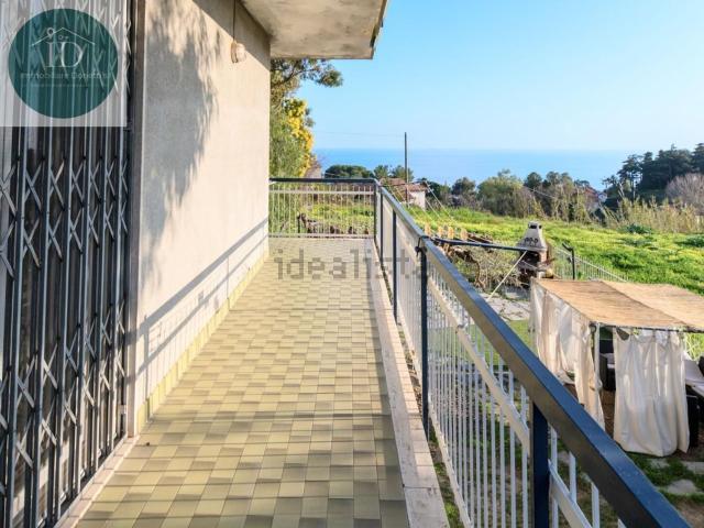 Appartamento in vendita di 121 m² in Strada San Bartolomeo, 49