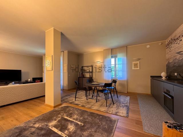 Appartamento in vendita di 121 m² in Strada Senza Nome, 1