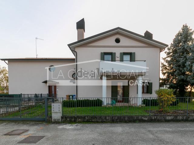 Appartamento in vendita di 122 m²