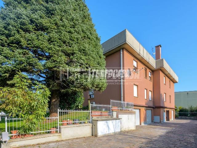 Appartamento in vendita di 122 m² in Via 2 Giugno