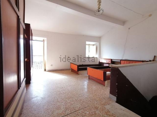 Appartamento in vendita di 122 m² in Via Colonna