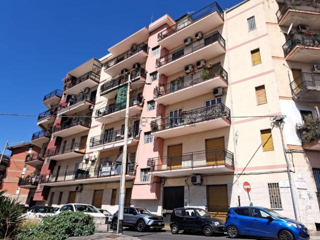 Appartamento in vendita di 122 m² in Via Conte Ruggero
