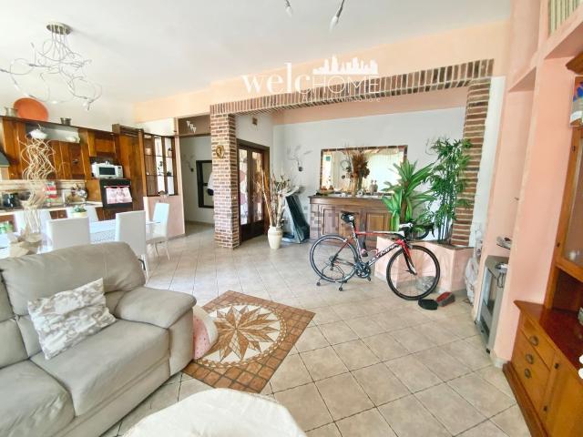Appartamento in vendita di 122 m² in Via Carlo Cafiero