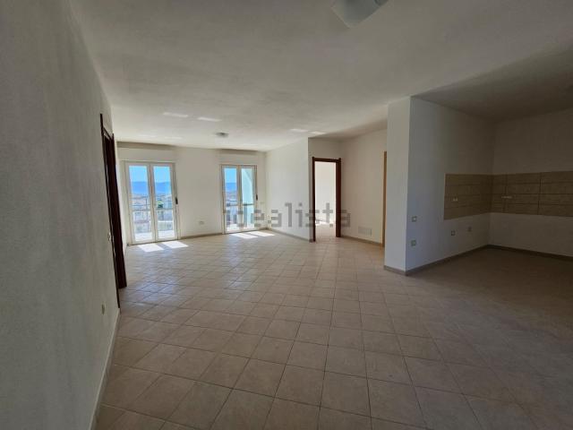 Appartamento in vendita di 122 m² in Via Carlo Alberto Dalla Chiesa