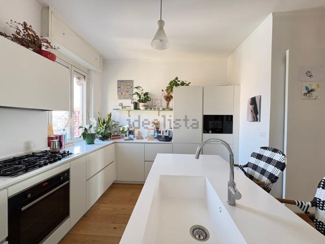 Appartamento in vendita di 122 m² in Via Carlo Dolci, 18