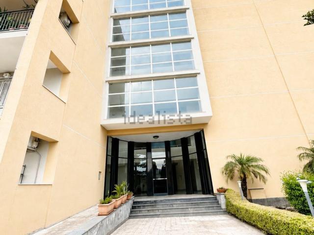 Appartamento in vendita di 122 m² in Via Carlo Sada, 8