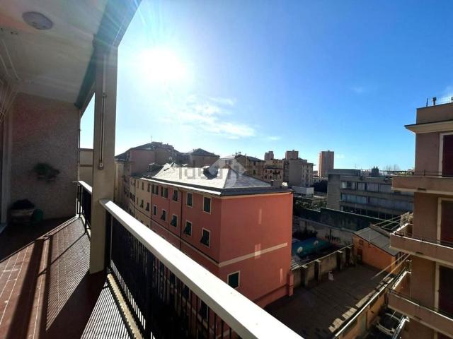 Appartamento in vendita di 122 m² in Via Carlo Rolando, 21