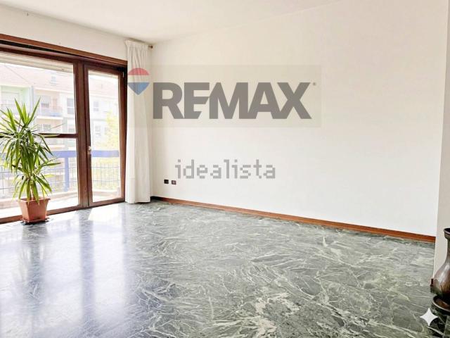 Appartamento in vendita di 122 m² in Via Cenisio, 50