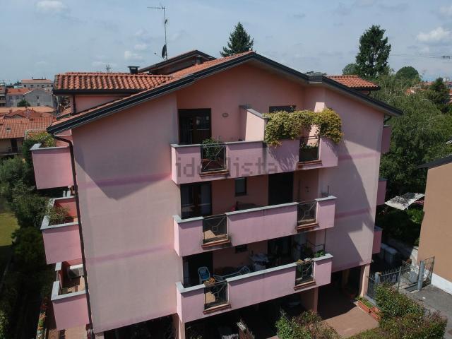 Appartamento in vendita di 122 m² in Via Antonio Canova