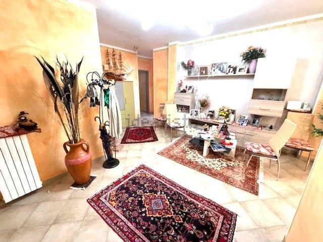 Appartamento in vendita di 122 m² in Via Alessandria, 242