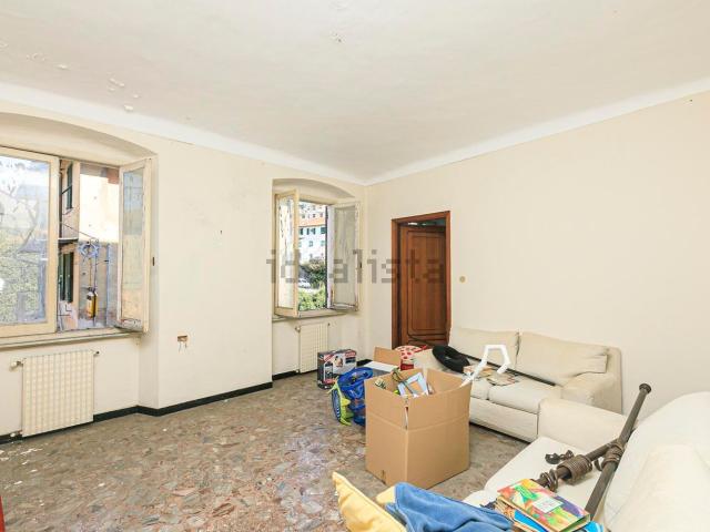 Appartamento in vendita di 122 m² in Via Bartolomeo Parodi, 56