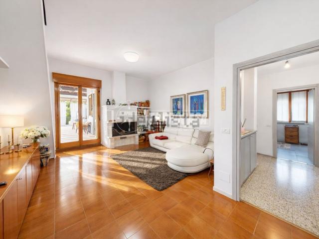 Appartamento in vendita di 122 m² in Via Bellini