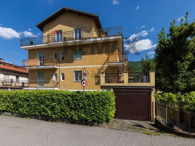 Appartamento in vendita di 122 m² in Via Gattoni, 40