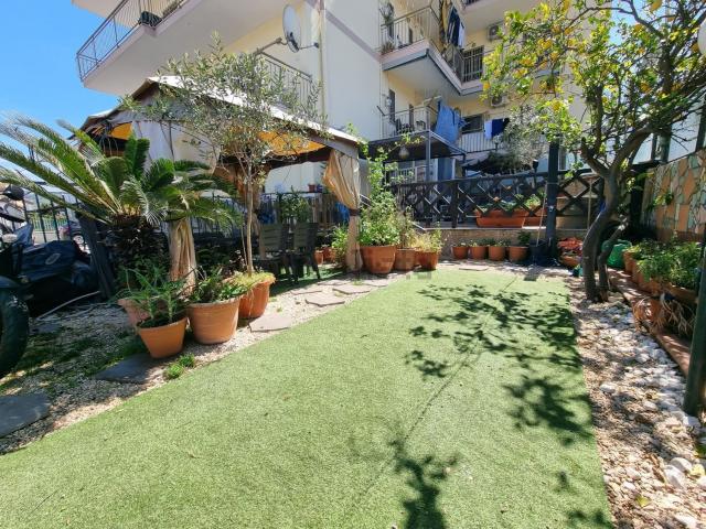 Appartamento in vendita di 122 m² in Via Giacomo Matteotti