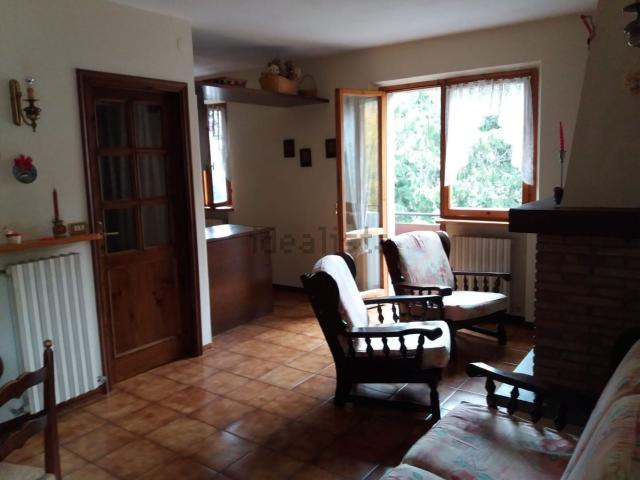 Appartamento in vendita di 122 m² in Via degli Aceri
