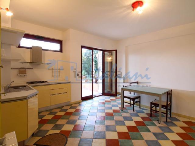 Appartamento in vendita di 122 m² in Via degli Oleandri