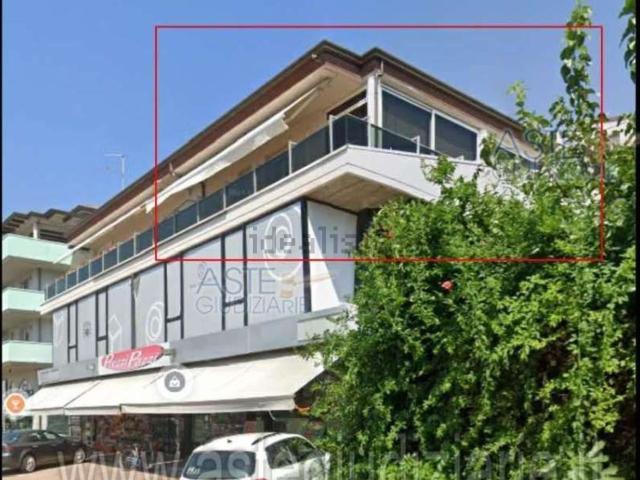 Appartamento in vendita di 122 m² in Via Flaminia, 286