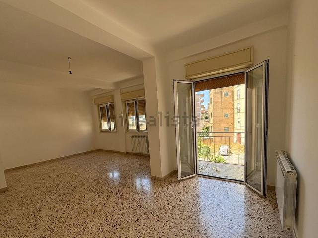 Appartamento in vendita di 122 m² in Via Francesco de Sanctis