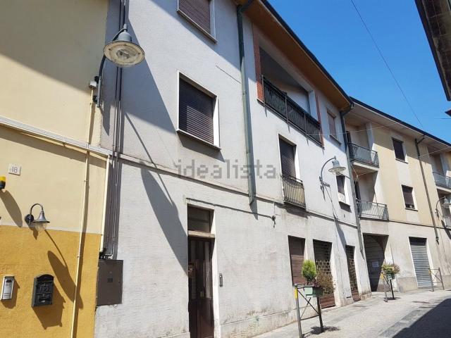 Appartamento in vendita di 122 m² in Via IV Novembre, 16