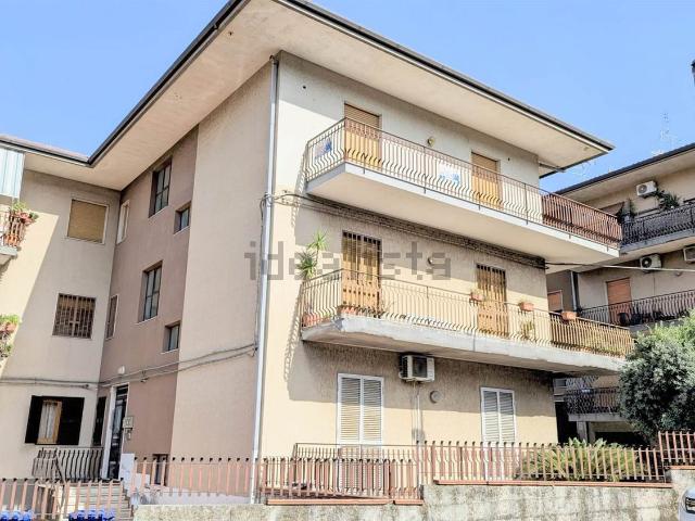 Appartamento in vendita di 122 m² in Via IV Novembre