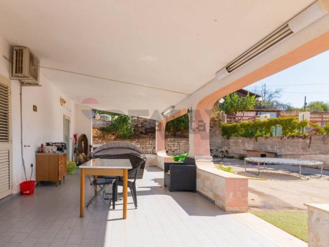 Appartamento in vendita di 122 m² in Via Luigi Volpicelli, 31
