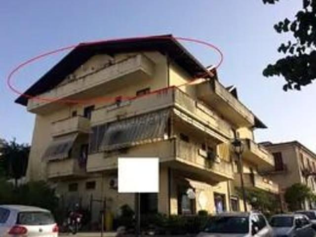 Appartamento in vendita di 122 m² in Via San Cristoforo