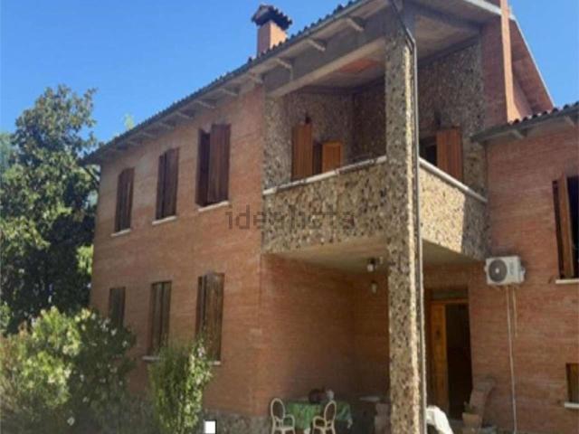Appartamento in vendita di 122 m² in Via San Vitale Ovest, 2339