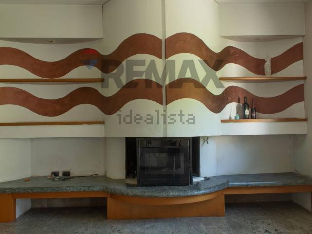 Appartamento in vendita di 122 m² in Via San Zeno