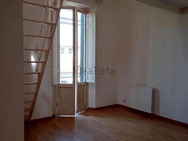 Appartamento in vendita di 122 m² in Via Scipione de&apos  Ricci, 11