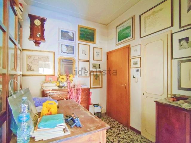 Appartamento in vendita di 122 m² in Via Silvio Pellico