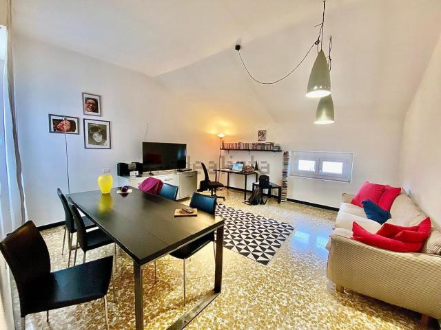 Appartamento in vendita di 122 m² in Via Pace