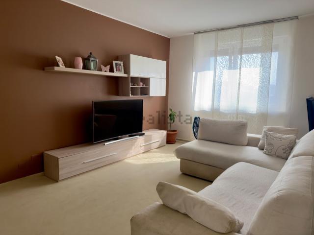 Appartamento in vendita di 122 m² in Via Pasubio, 72