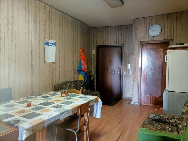 Appartamento in vendita di 122 m² in Via Pietro Giardini, 380