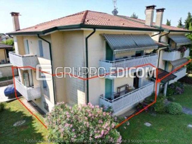Appartamento in vendita di 122 m² in Via Quattro Novembre
