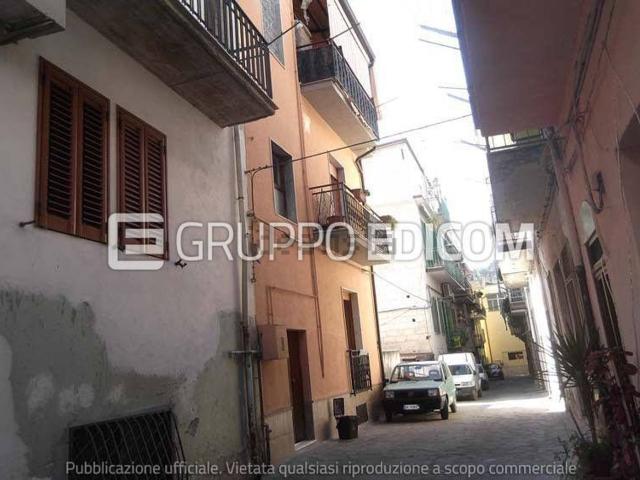 Appartamento in vendita di 122 m² in Via Roma