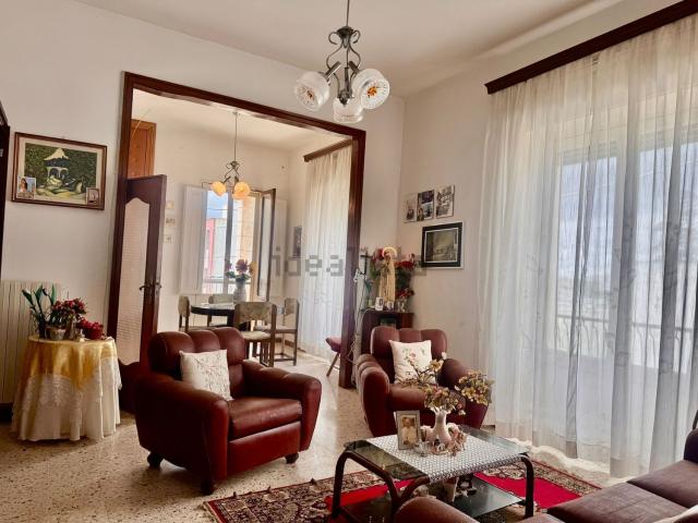 Appartamento in vendita di 122 m² in Via Trento