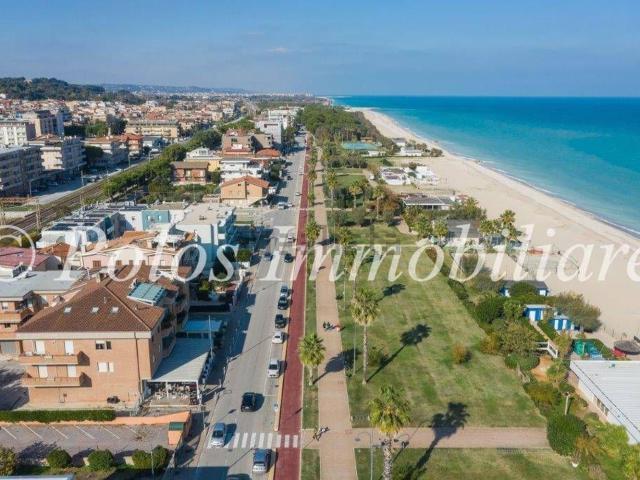 Appartamento in vendita di 122 m² in Via Trieste, 79