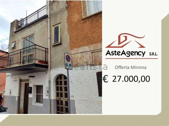 Appartamento in vendita di 122 m² in Via Umberto Giordano, 39