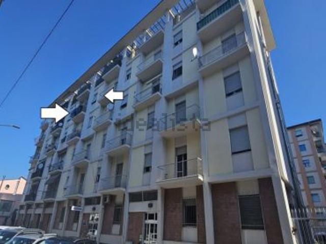 Appartamento in vendita di 122 m² in Via Ugo Foscolo, 128