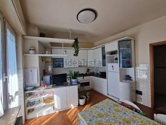 Appartamento in vendita di 122 m² in Via Vittorio Alfieri, 38