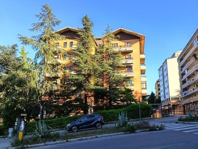Appartamento in vendita di 122 m² in Viale Alessandro Manzoni