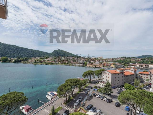 Appartamento in vendita di 122 m² in Viale Garibaldi, 24