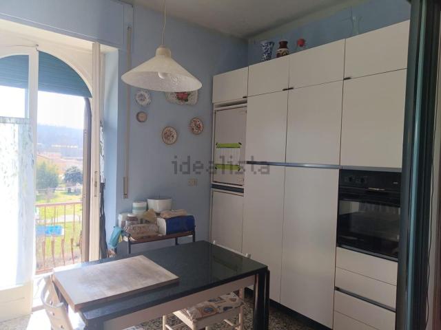 Appartamento in vendita di 122 m² in Viale Lunigiana, 12