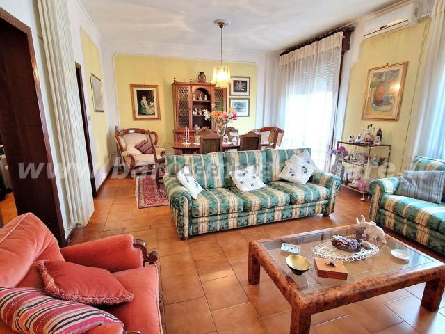 Appartamento in vendita di 122 m² in Viale Pietro Pietramellara, 15