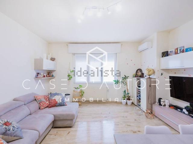 Appartamento in vendita di 122 m² in Vicolo Carlo Poma, 4
