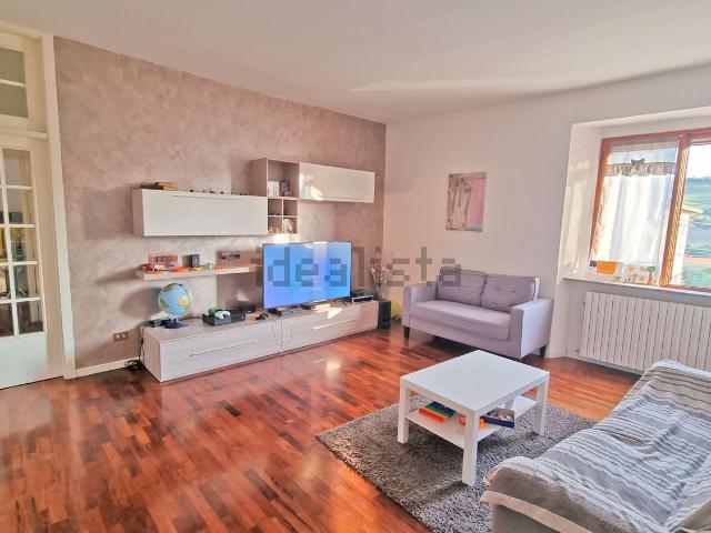 Appartamento in vendita di 122 m² in Contrada Molini di Fermo